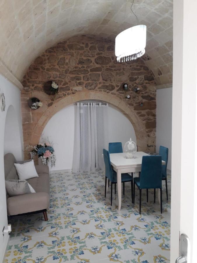 Casa Vacanze Vico Verona 7 오리아 외부 사진