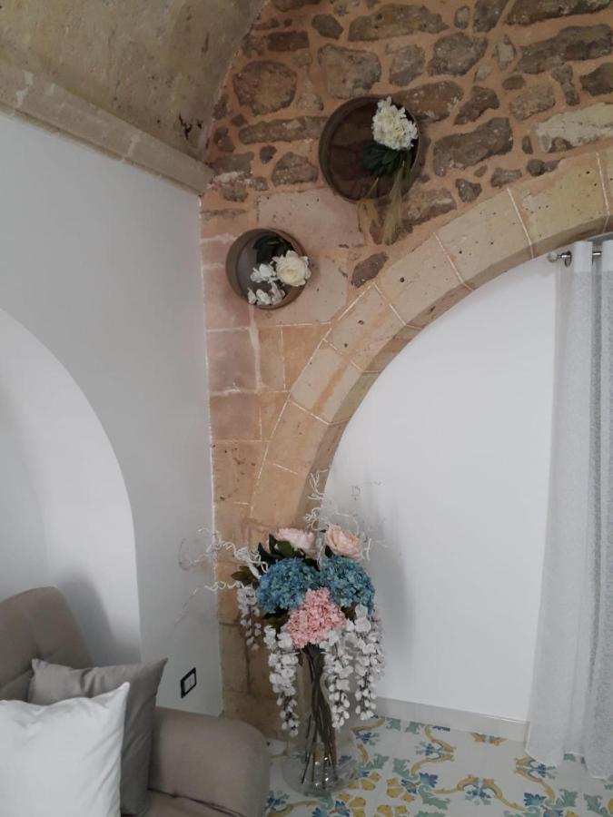 Casa Vacanze Vico Verona 7 오리아 외부 사진