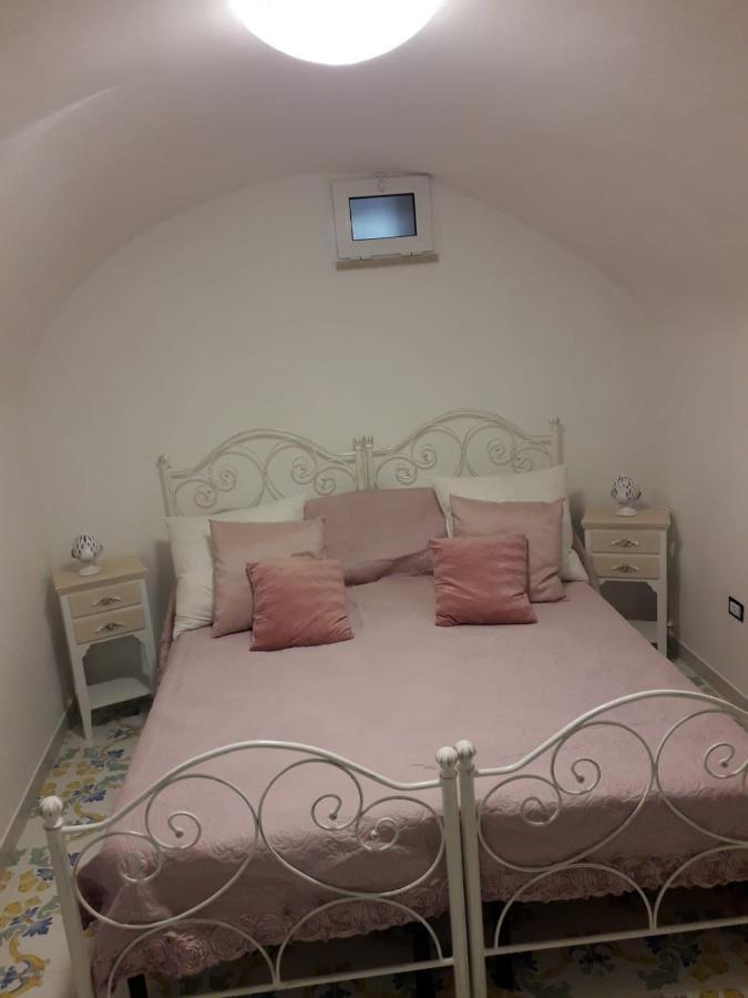 Casa Vacanze Vico Verona 7 오리아 외부 사진